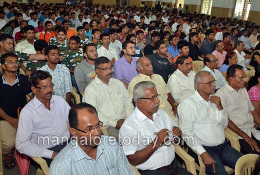 Kargil Hero Yogendra Singh Yadav exhorts young minds 1